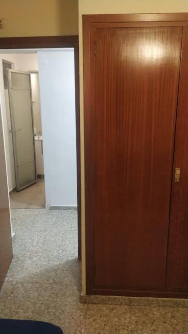 Cozy Room Guapo-Alicante Nearby The Beach And The Center Exterior photo
